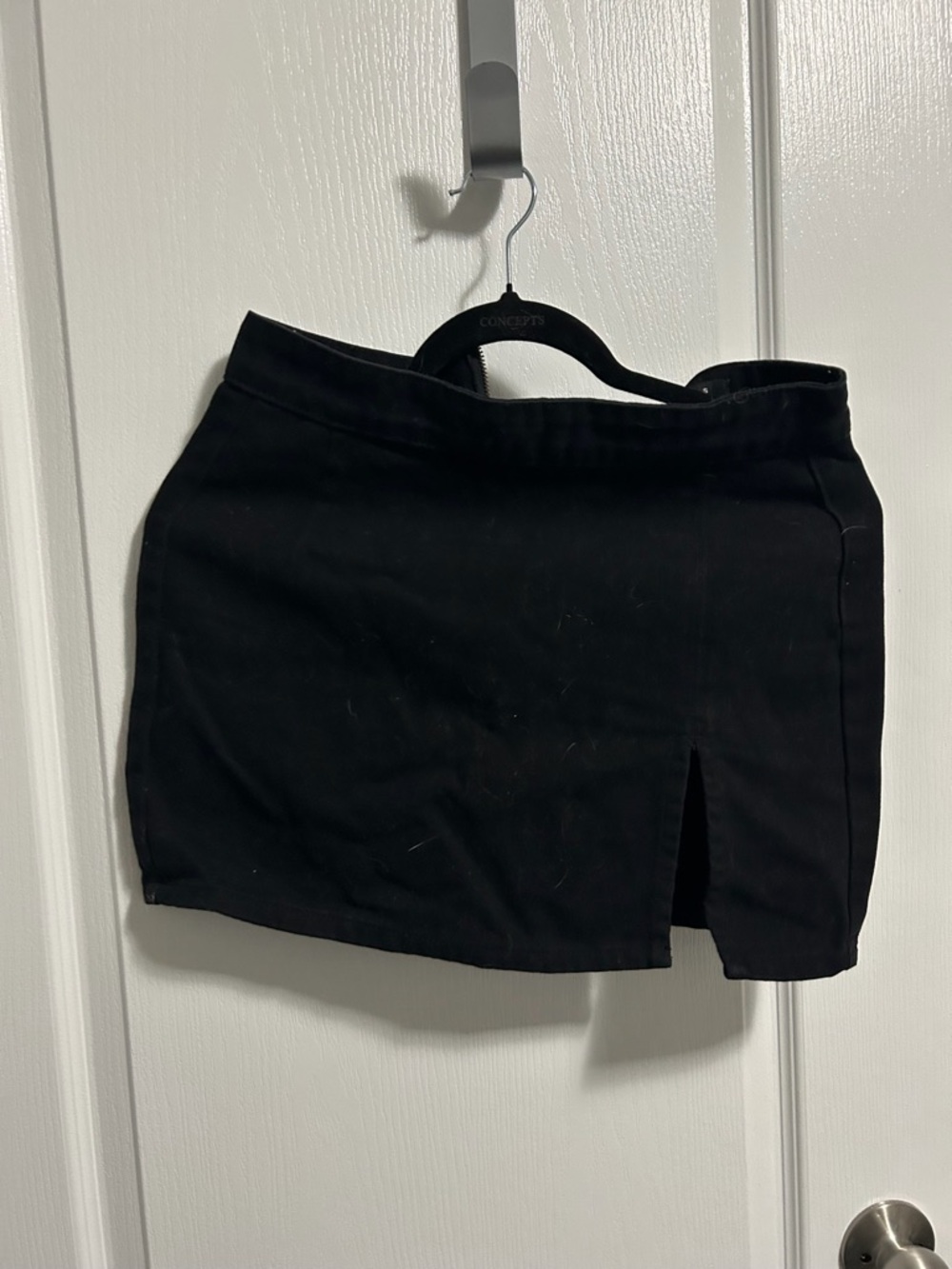 Lioness Black Mini Skirt with Side Zip